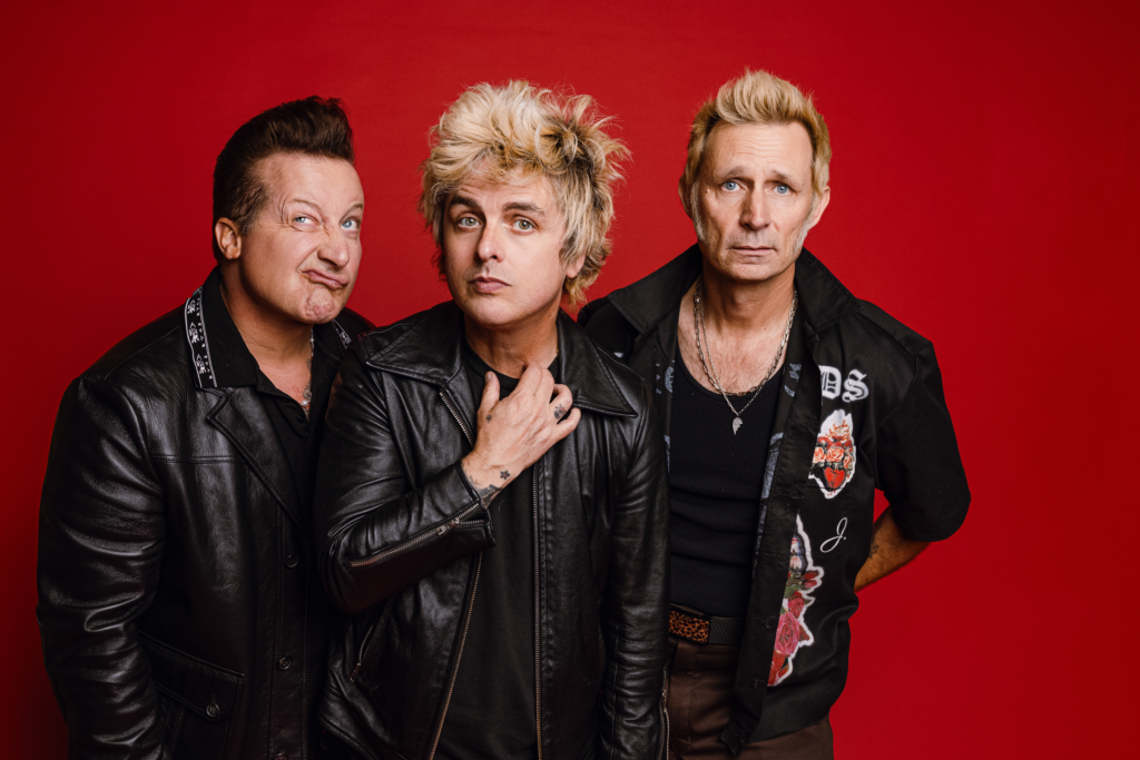 Banda estadunidense Green Day anuncia versão de luxo do álbum American Idiot para comemorar seus 20 anos